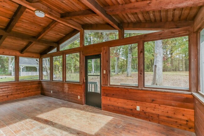 Building Photo - 2541 Ripple Way