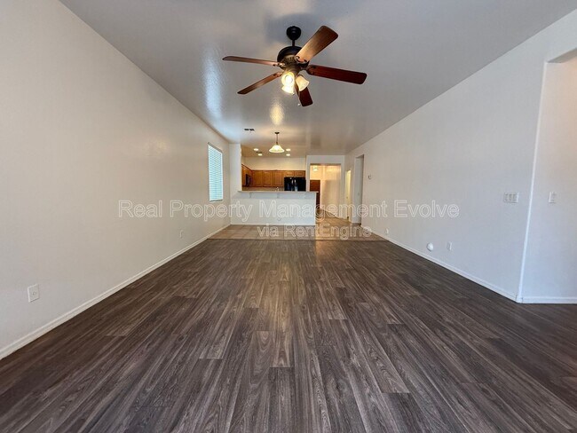 Building Photo - 7337 W St Catherine Ave