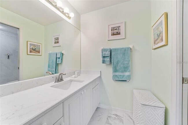 Building Photo - 1315 Saxony Cir