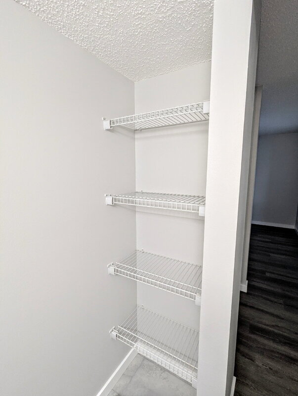 Building Photo - 4001 S Beneva Rd