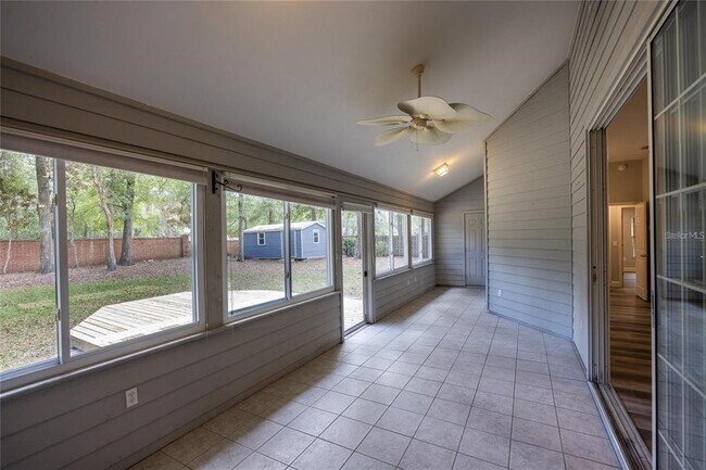 Building Photo - 2103 SW 75th Terrace