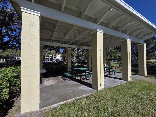 Building Photo - 2690 Coral Landings Blvd