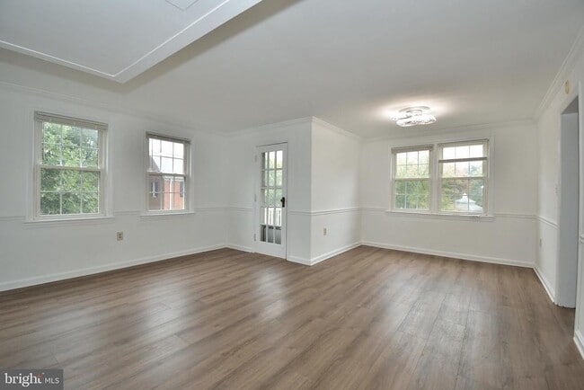 Building Photo - 1302 Belle View Blvd