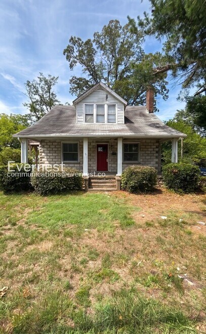 Building Photo - 901 E Nine Mile Rd