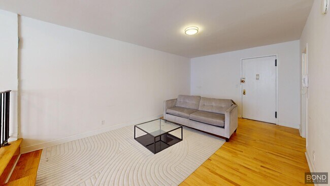 Building Photo - 85 Eighth Avenue