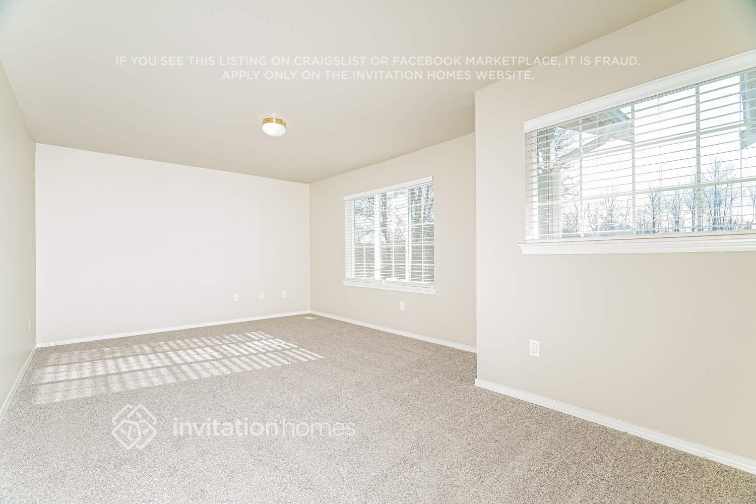 Building Photo - 21006 Springhaven Way E