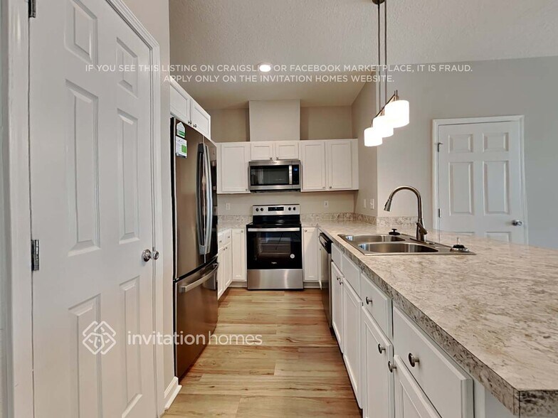 Building Photo - 16 Great Star Ct