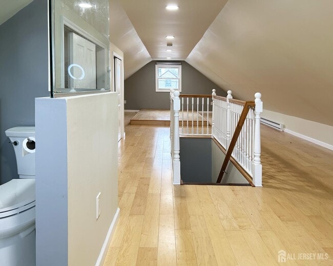 Building Photo - 34 Wall St