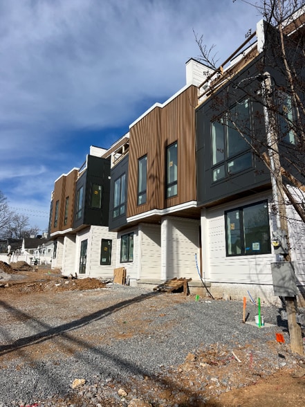 Building Photo - 602 Southgate Ave