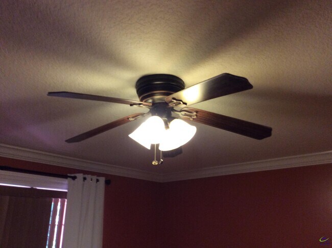 Building Photo - 464 Loblolly Ln