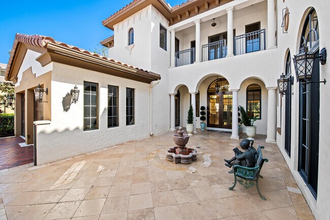 Building Photo - 7040 Long Leaf Dr