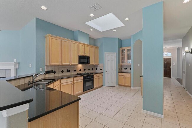 Building Photo - 1776 Bentley Dr