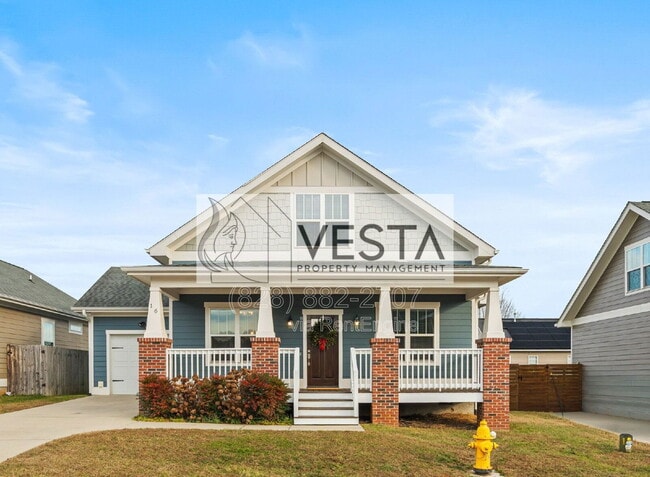 Building Photo - 16 Hyde Park Pl