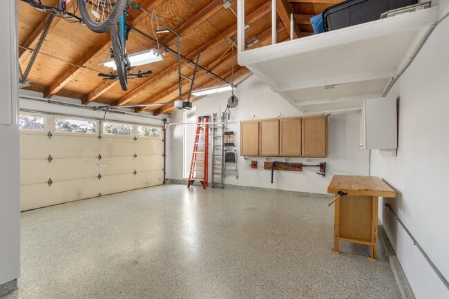 Building Photo - Gorgeous Fully Remodeled Home in The Bluffs Extra Large Patio