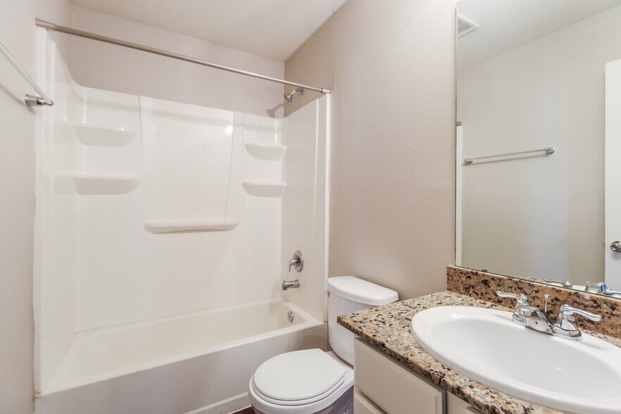 Building Photo - 2714 Mesquite Ridge Dr