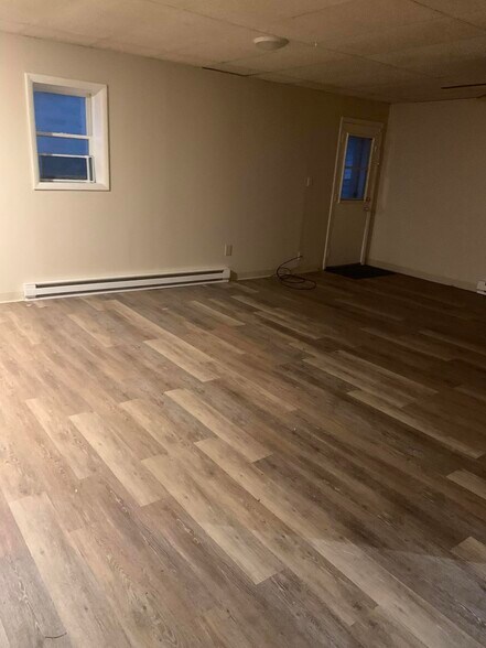 Living room - 63 Wilson St