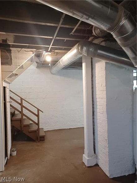 Building Photo - 112 N Portland Ave