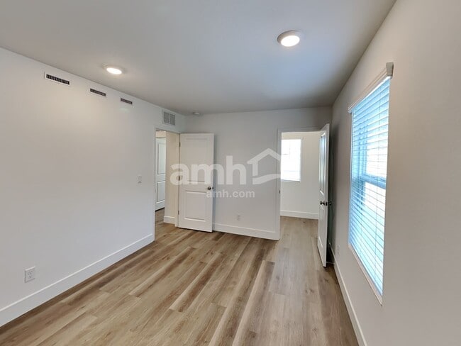 Building Photo - 4237 Halo Hollyhock St