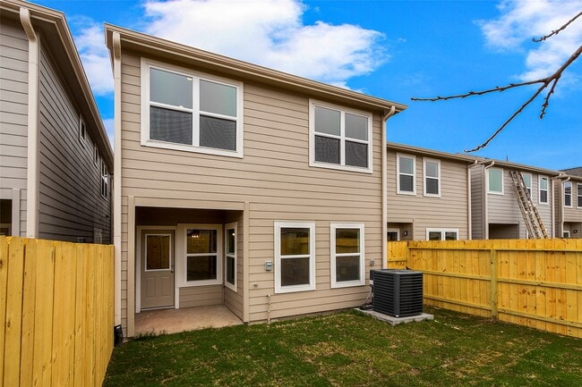 Building Photo - 17115 Wilthorne Colony Ct