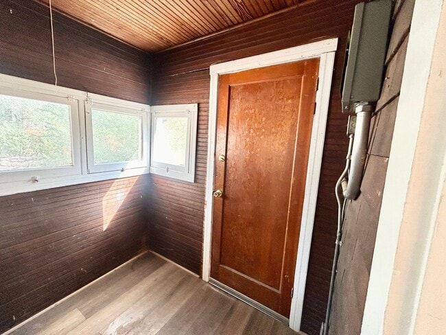 Building Photo - W. Kiowa Street