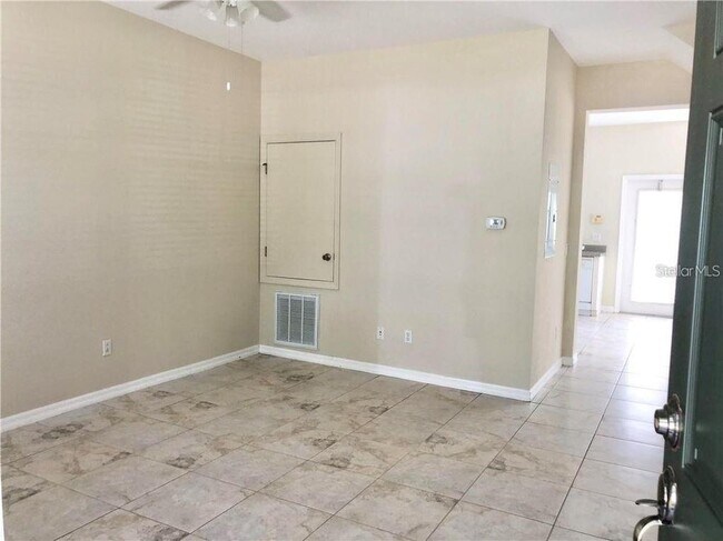 Building Photo - 12740 Langstaff Dr