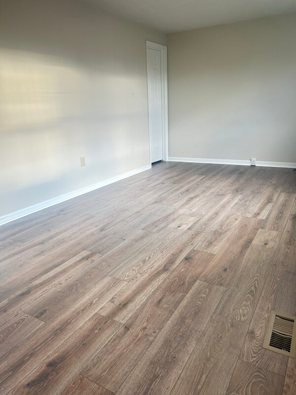 Building Photo - 6781 Brace Ct