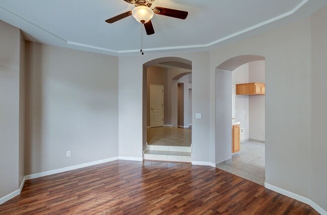 Building Photo - 2898 E Pryor Dr
