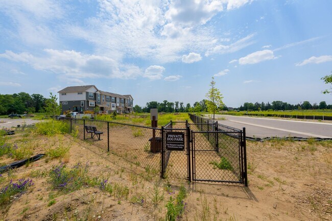 Building Photo - Brand new construction townhouse, upgrades...