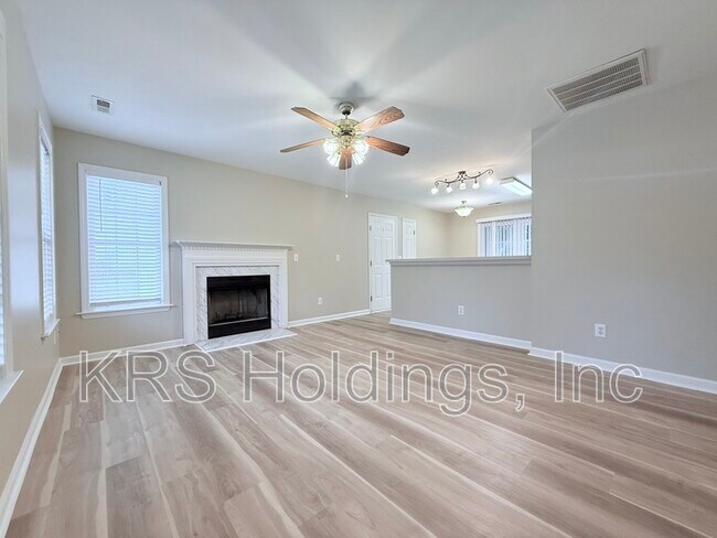 Building Photo - 613 Flaherty Ave