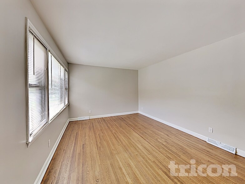 Building Photo - 1133 Penrose Ln