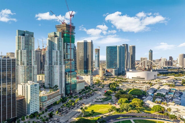 Building Photo - 235 NE 2nd St