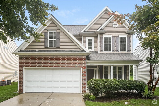 Building Photo - 8152 Rolling Glenn Dr