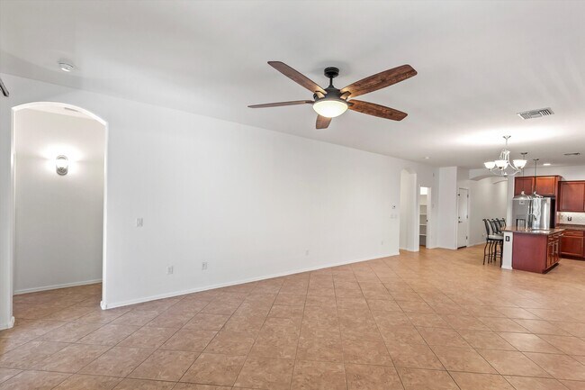 Building Photo - 8623 N Western Juniper Terrace