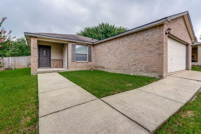 Building Photo - SINGLE-STORY 3-BEDROOM IN CIBOLO