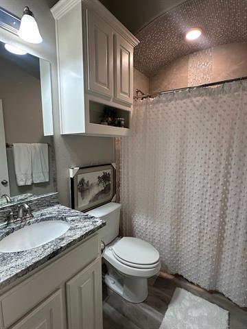 Building Photo - 3326 Windcrest Dr