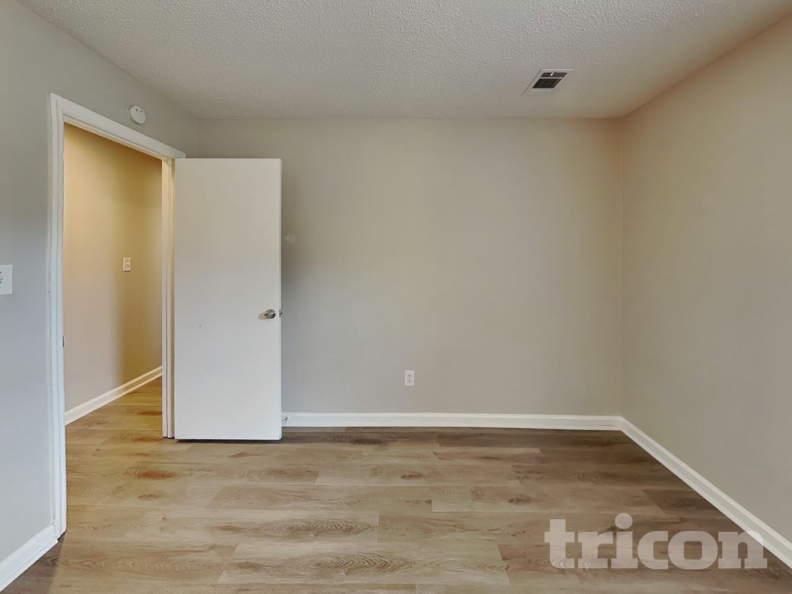 Building Photo - 11069 Hunters Ln