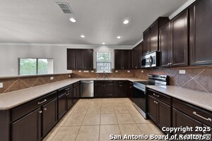 Building Photo - 13612 Sungrove
