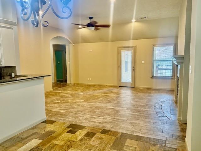 Building Photo - 13613 Vail Dr