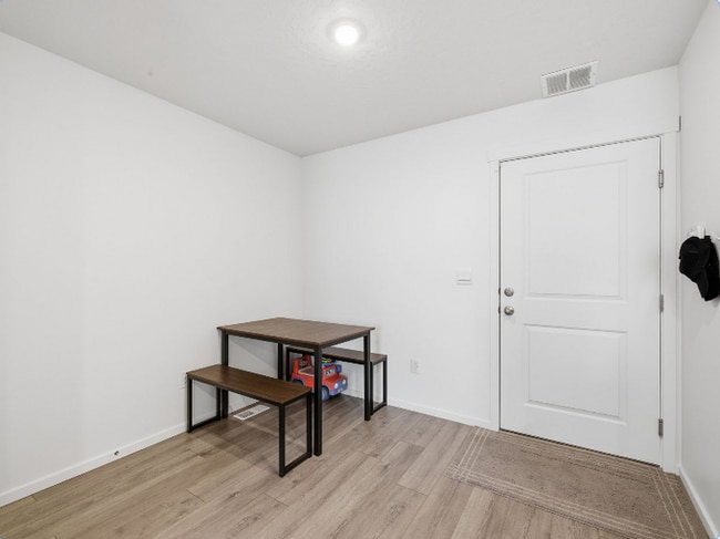 Building Photo - Coming Soon!