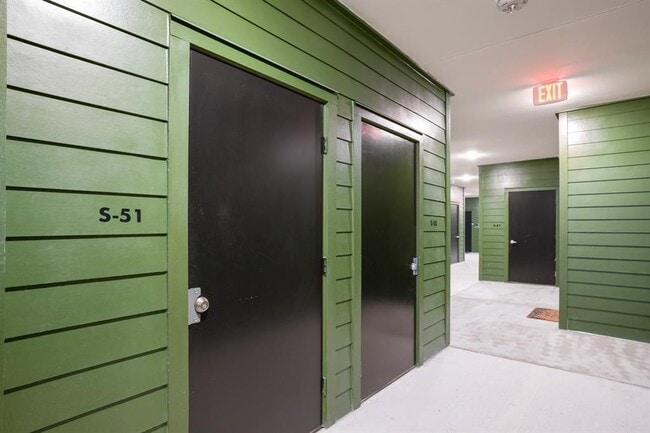 Building Photo - 4802 S Congress Ave