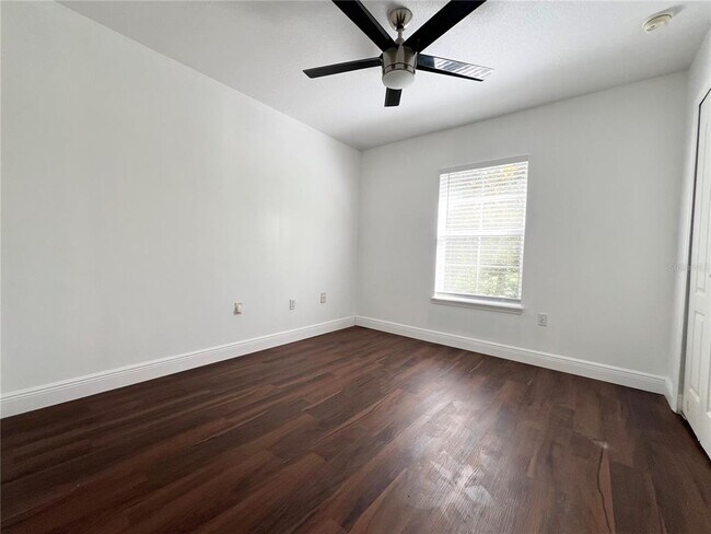 Building Photo - 7138 Five Oaks Dr