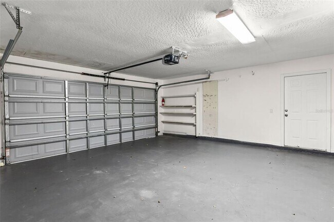 Building Photo - 11462 Commercial St