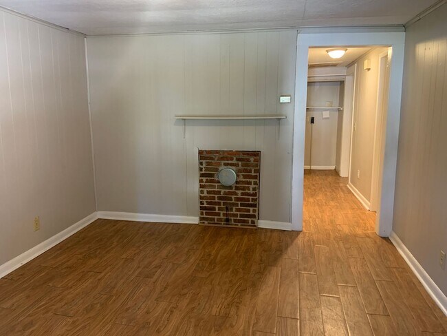 Building Photo - 4707 Holders Rd