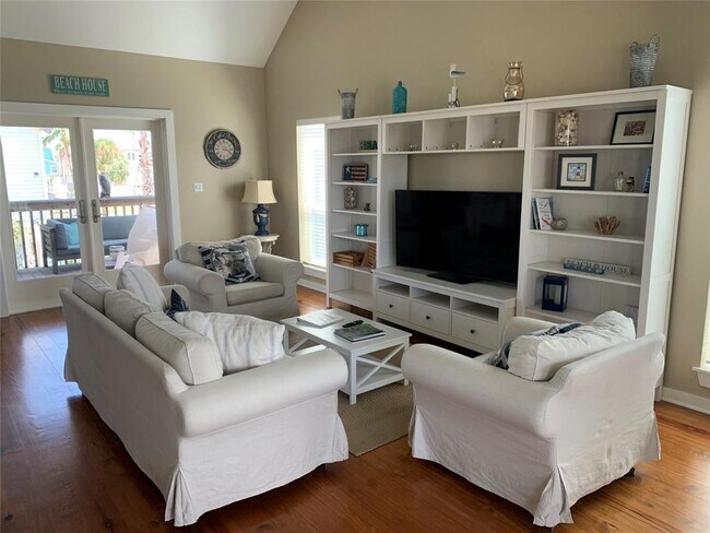 Building Photo - 13807 Mutiny Ln