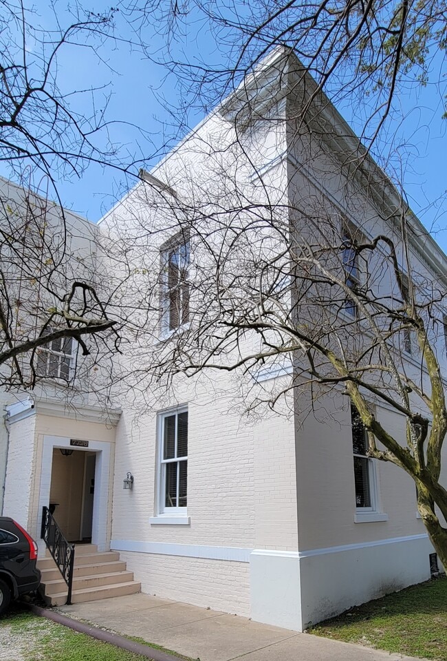 Building Photo - 7728 Zimpel St