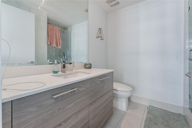 Building Photo - 1300 S Miami Ave