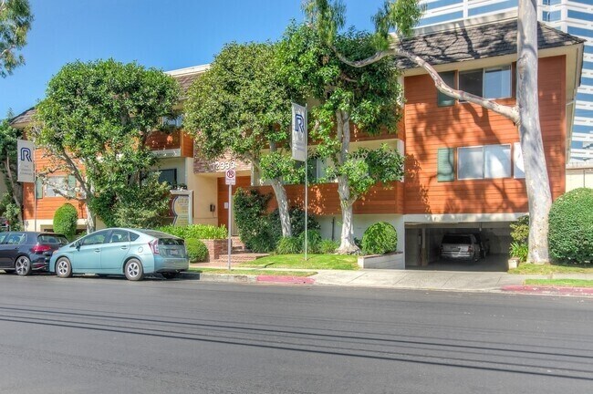 Primary Photo - 12333 Texas Ave