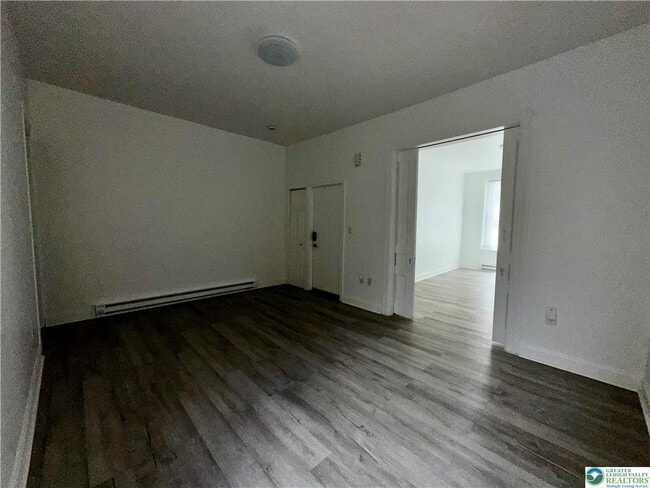 Building Photo - 37 10th St