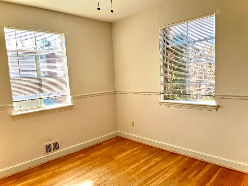 Building Photo - 420 Kerwin Rd