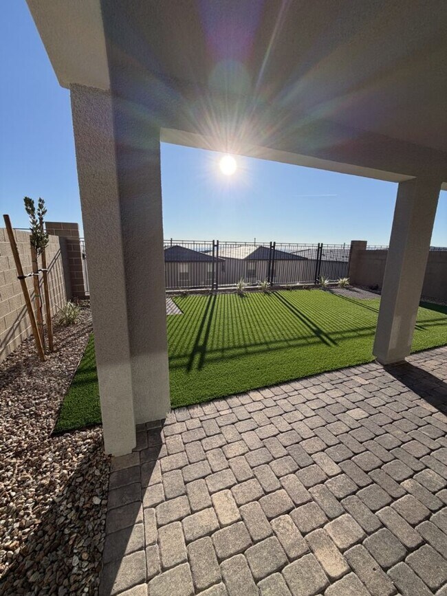 Building Photo - 544 Clover Bar Ln